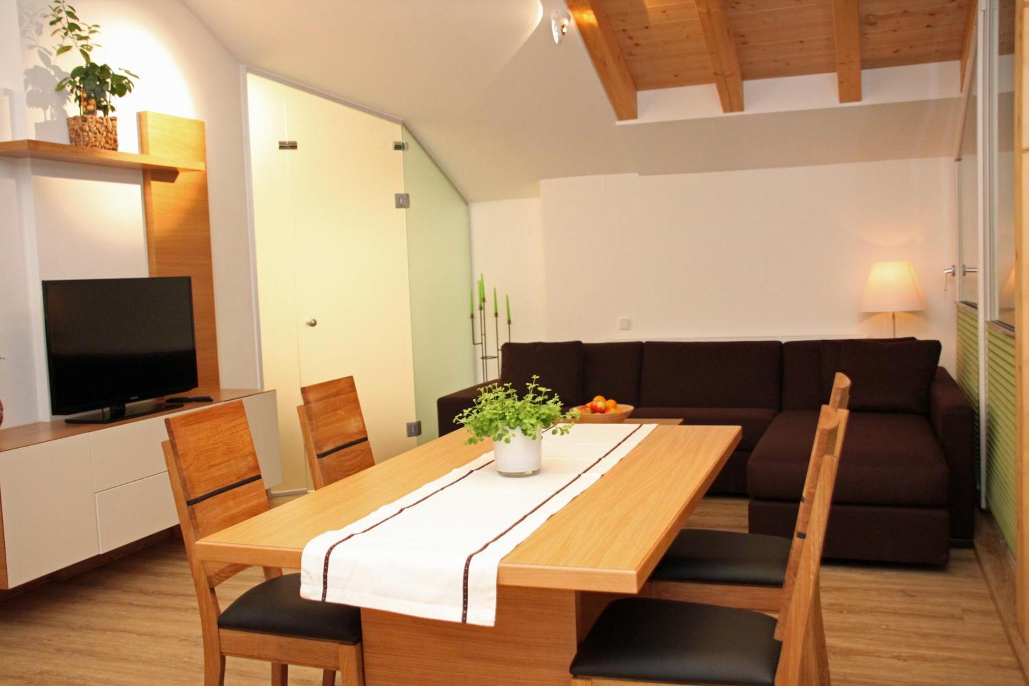 Pension Cafe Maier Golling an der Salzach Exterior foto